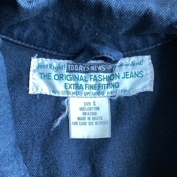 Perfectly worn vintage Black denim jacket - Picture 2 of 3